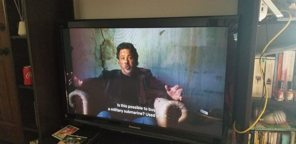 Panasonic Plasma TV 43" OLD VERSION WORKS LIKE NEW ALL PIC.