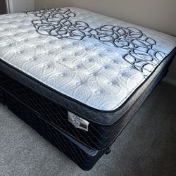🟪queen Size Pillow Top Mattress 12" Thick