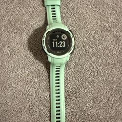 Instinct 2S solar neo tropic  - Like New 