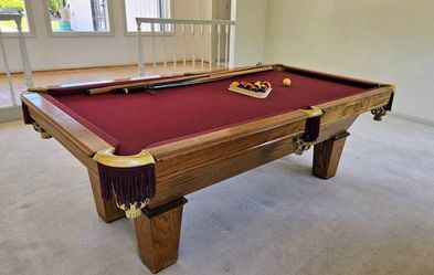 High End Pool Table / Delivery & Installation Included / Olhausen /  Good Condition