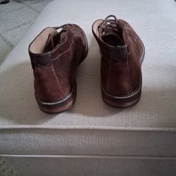 Used brown Suede dress Shoe