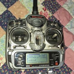 Spectrum DX7 Radio & 6 Channel RX
