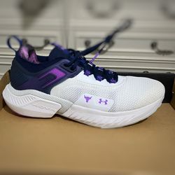 Under Armour Women’s 8.5
