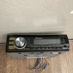 Pioneer Stereo
