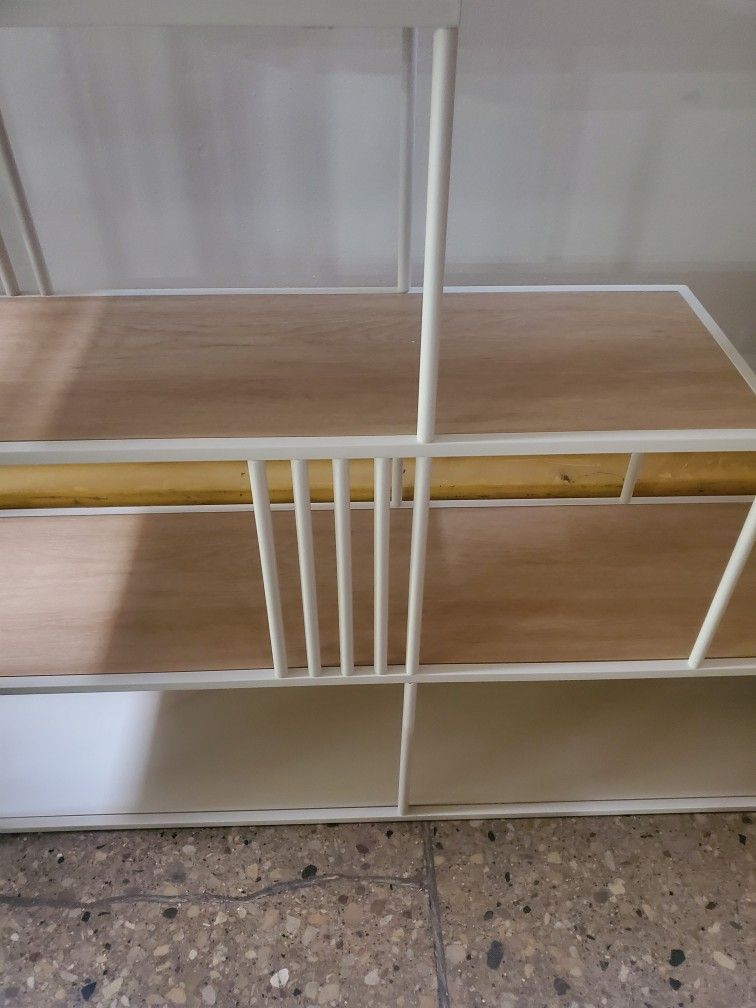 Minimalist Divider Bookshelf with Slats(New In A Box)