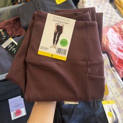 Danskin Satin Stitch Legging 