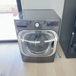 LG ThinQ Front Load Washer 