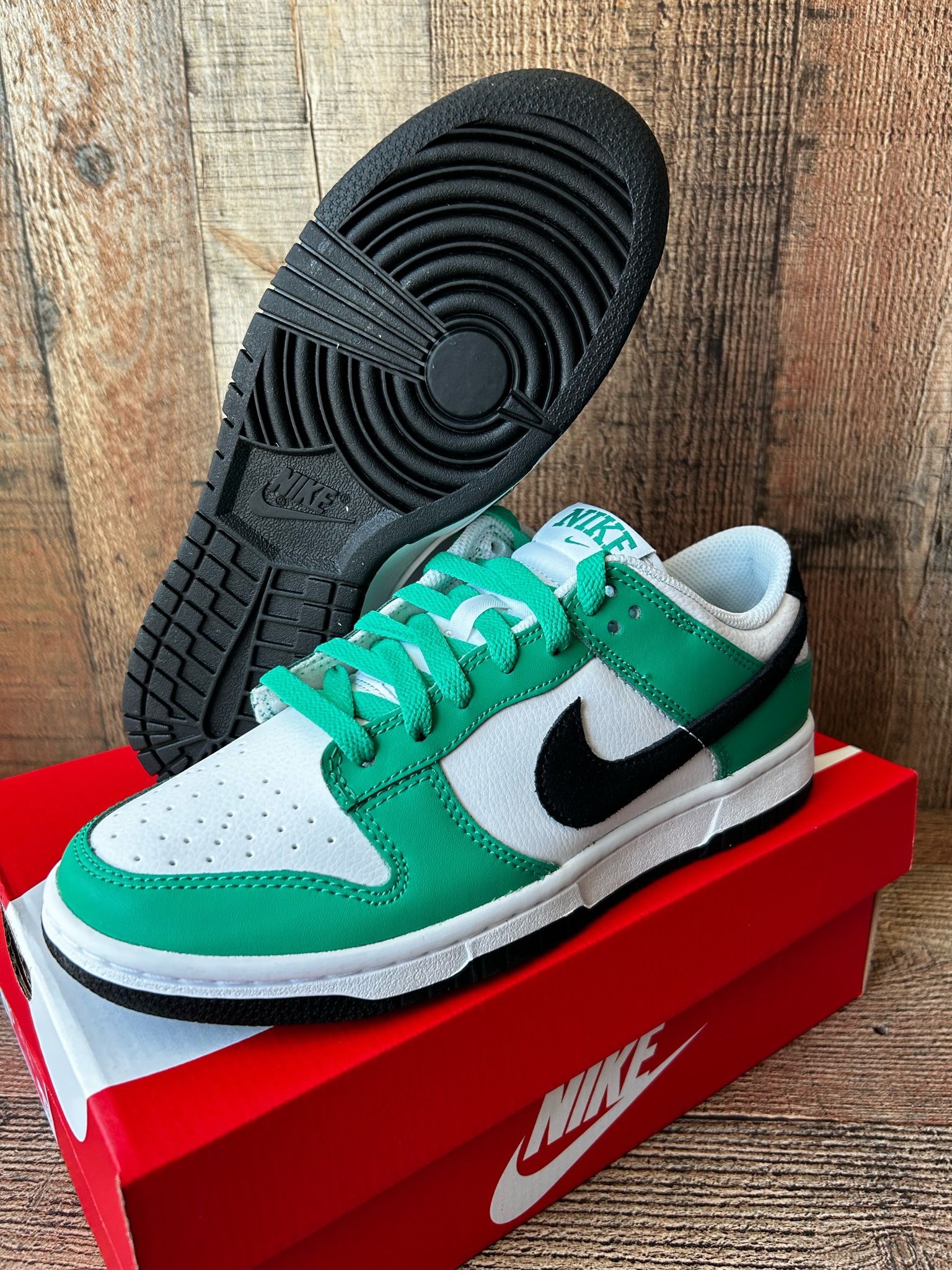 Nike Dunk Low • Celtics • Size 7.5W (6M) • DS