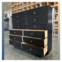 12 drawers dresser / Twelve drawers dresser