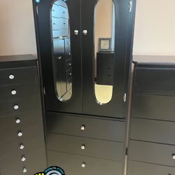 Tall Black Closet 2 Door Wardrobe With Mirrors- Ropero Alto Negro Con Espejos 