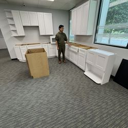 New White Shaker Kitchen Cabinets
