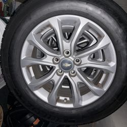 Wheels Off A Chevrolet Equinox 