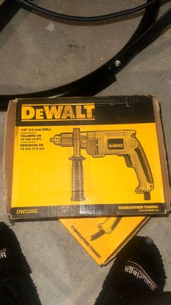 DEWALT 1/2" (13 mm) DRILL TALADRO DE 13 mm (1/2") PERCEUSE DE 13 mm (1/2 po)
