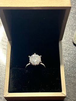 NEW 5 CT Moissanite Ring – 925 Sterling Silver – Size 7