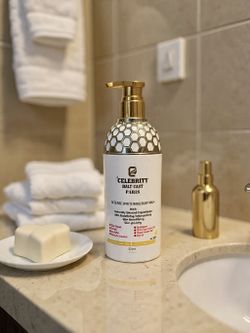 Celebrity Half-C Paris Whitening Body Milk 500ml