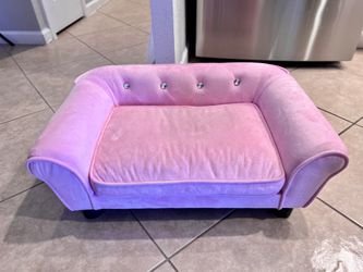 Dog Bed , Cama Para Una Perrita Princesa