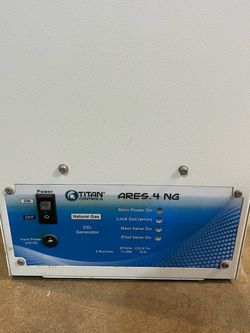 Titan Controls C02 generator Ares 4 NG