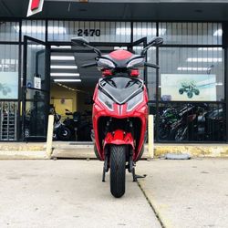 200cc Force 4 Stroke Single Cylinder EFI Moped Scooter
