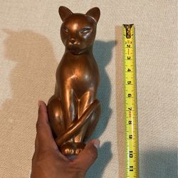 Feline Figure