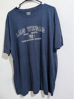 VINTAGE Navy blue Las Vegas graphic tee SIZE L