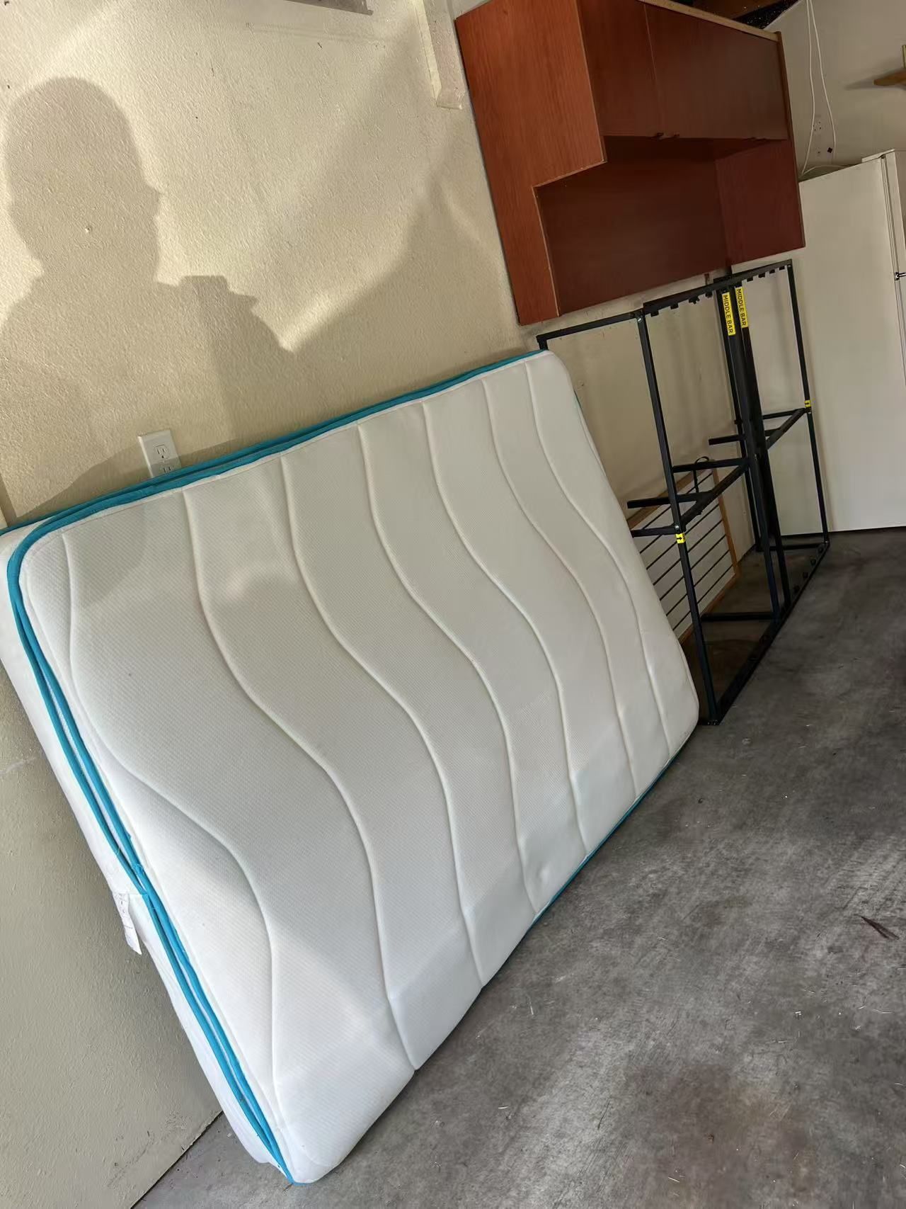 Twin Size Bed
