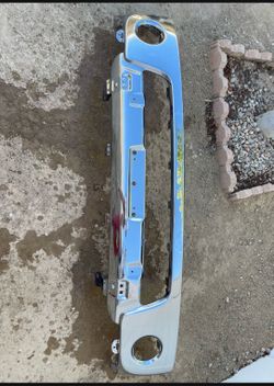 Front bumper Nissan Frontier