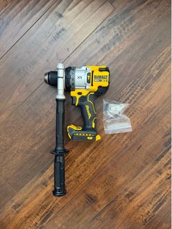 New 20V Dewalt XR Hammer Drill