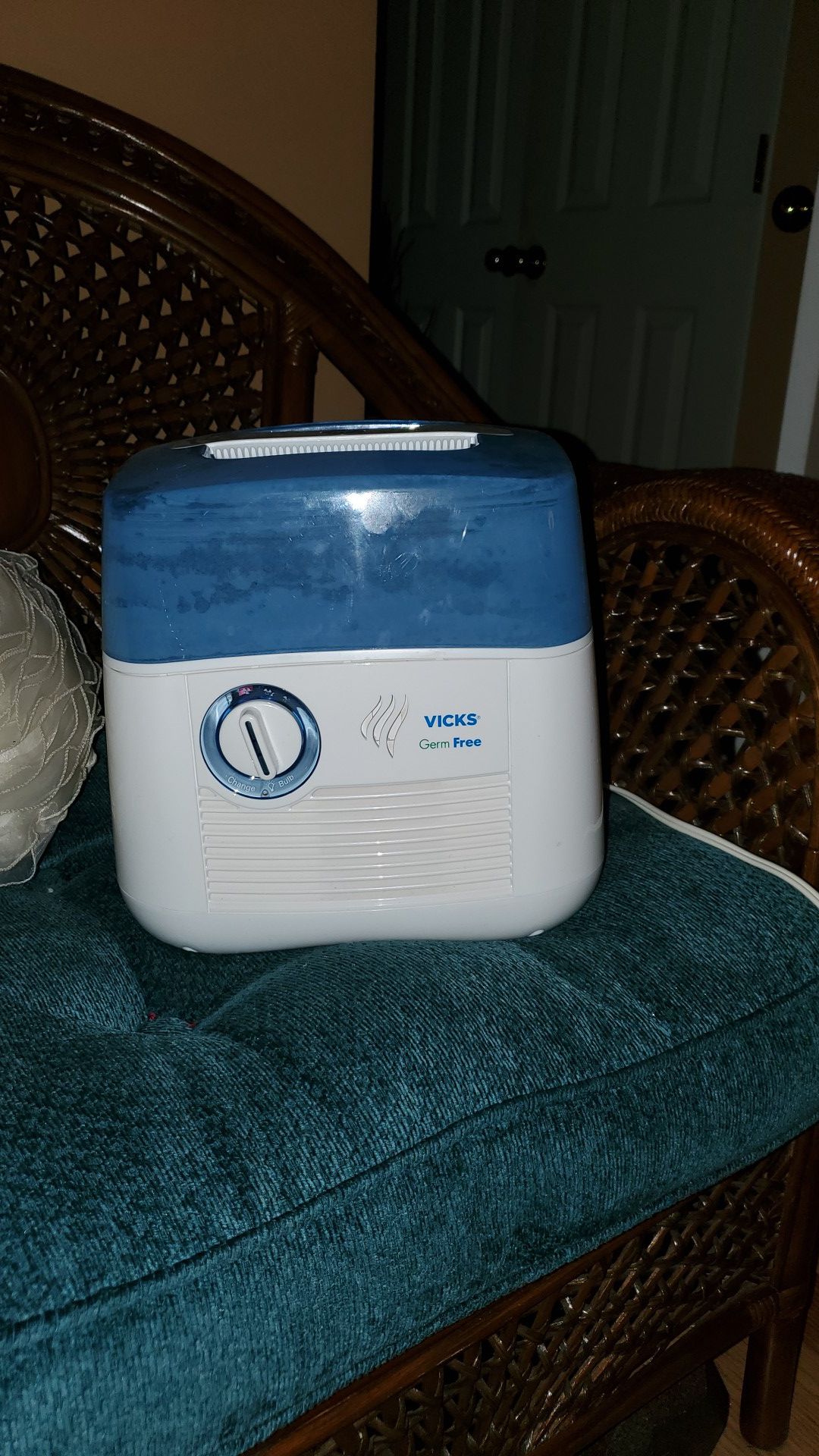 Vicks Germ Free Humidifier