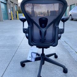 Herman Miller/ Remastered Aeron Chairs Size B
