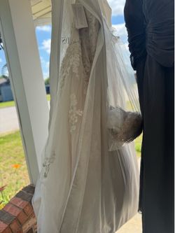 Brand new wedding dress