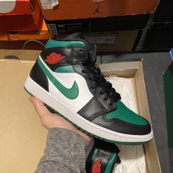 Jordan 1 Mid Green Toe size 10.5 USED But Clean