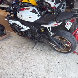 2012 Yamaha R6