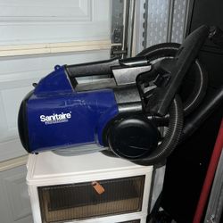 Sanitaire Professional Extend Canister Vacuum