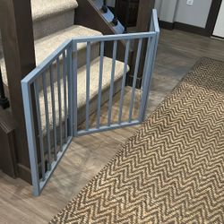 Dog Barrier Gate - Gray