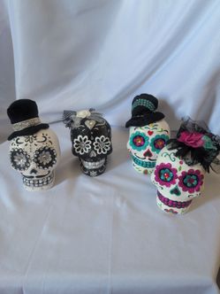 Set Of 4 Día De Los Muertos Skulls