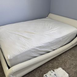 Dona Ivory Faux Leather Modern Platform Bed Fullsize