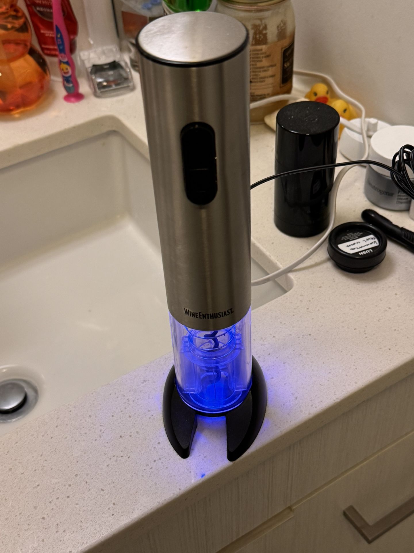 Electric Wine Bottle Opener Turns Blue When In Use & While Charging