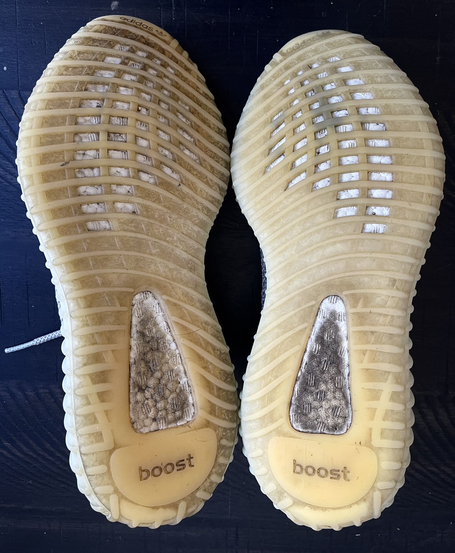 adidas gazelle silver green womens Yeezy Boost 350 V2 Bred  THE-ECHELON