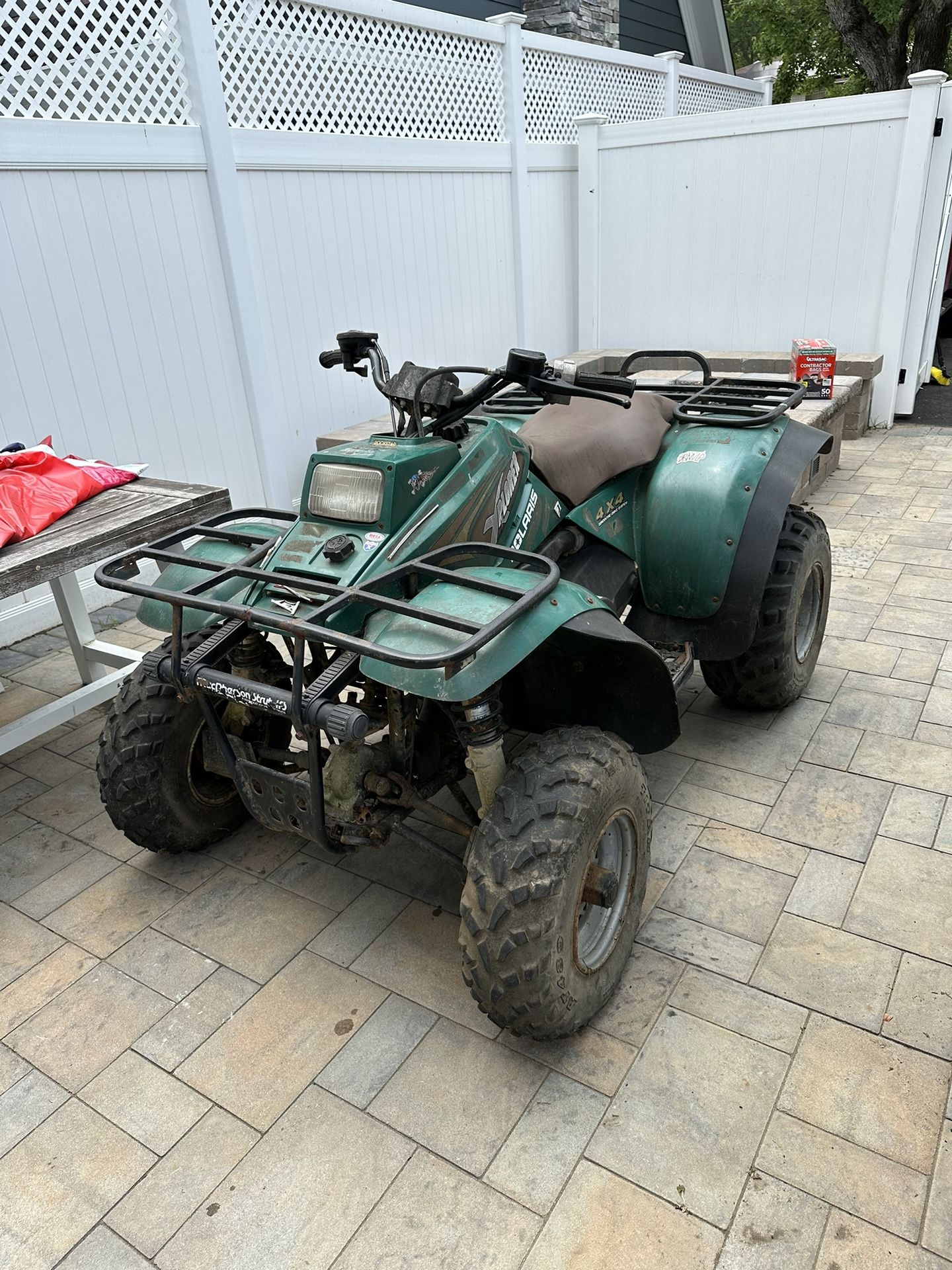 2000 POLARIS XPLORER 250 4X4 (2 STROKE)