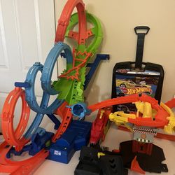 Hot Wheels Set