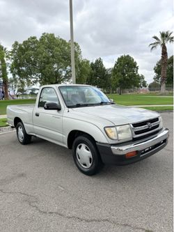 2000 Toyota Tacoma