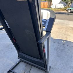 Treadmill For Sale 