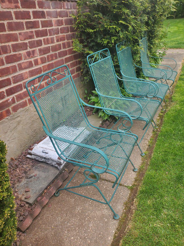4 Rockers chair Wrought-iron $35 each