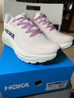 Hoka Women’s Arahi 8 Shoes. Brand New! Size 7