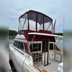 Sea Ray 31 Ft Cabin Cruiser - Fair - Stony Point, NY