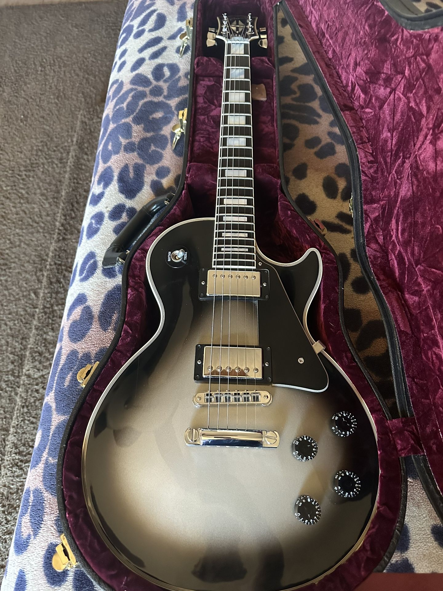 Gibson Les Paul Custom Silverburst