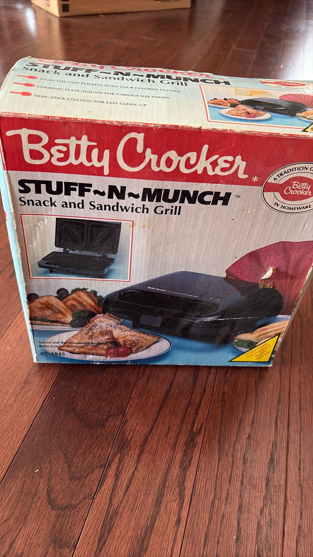 Betty Crocker stuff and munch