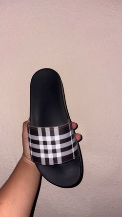 Burberry slides