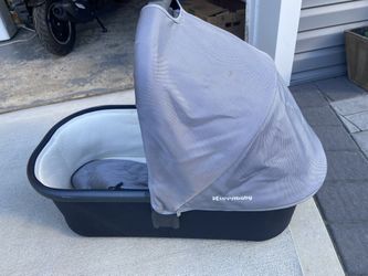 Uppa Baby Bassinet 