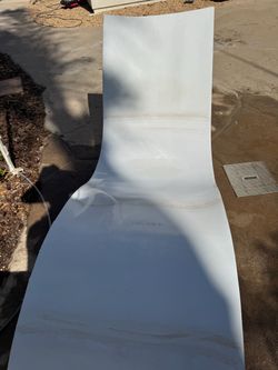 Ledge lounger